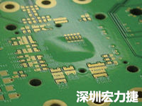 散熱差可能導致PCB阻焊層的剝離。